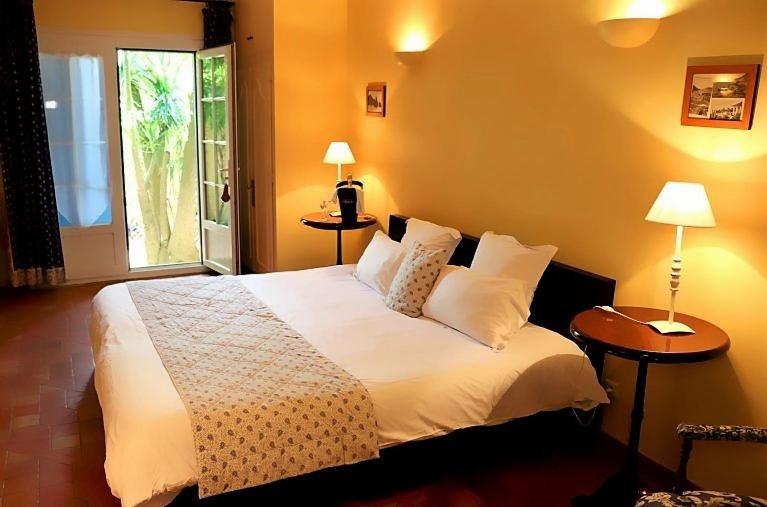 Auberge Des Glycines Πορκερόλ Εξωτερικό φωτογραφία