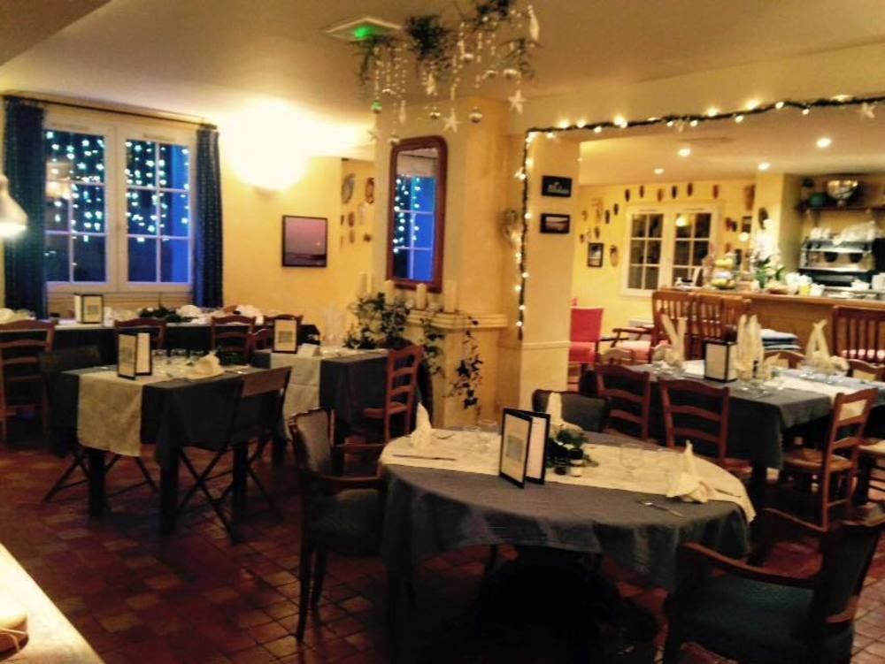 Auberge Des Glycines Πορκερόλ Εξωτερικό φωτογραφία
