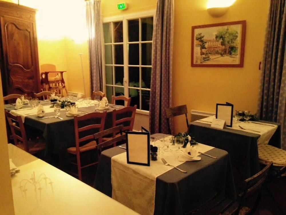 Auberge Des Glycines Πορκερόλ Εξωτερικό φωτογραφία