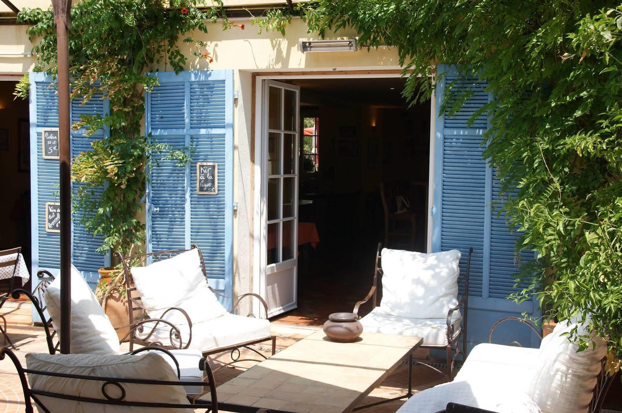 Auberge Des Glycines Πορκερόλ Εξωτερικό φωτογραφία