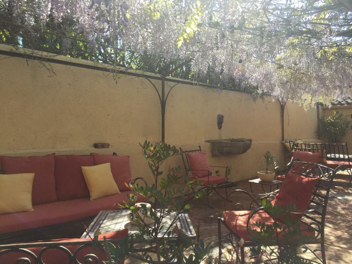 Auberge Des Glycines Πορκερόλ Εξωτερικό φωτογραφία