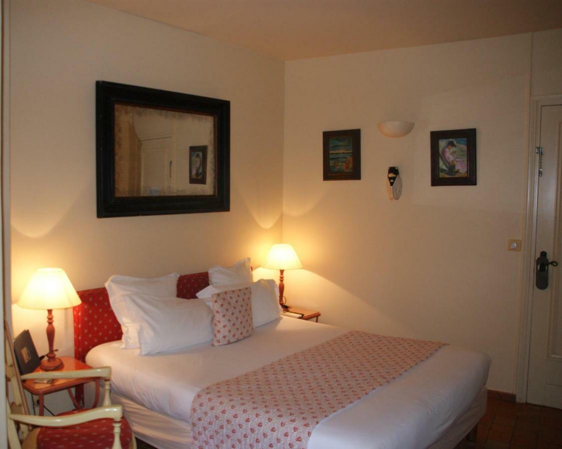 Auberge Des Glycines Πορκερόλ Εξωτερικό φωτογραφία